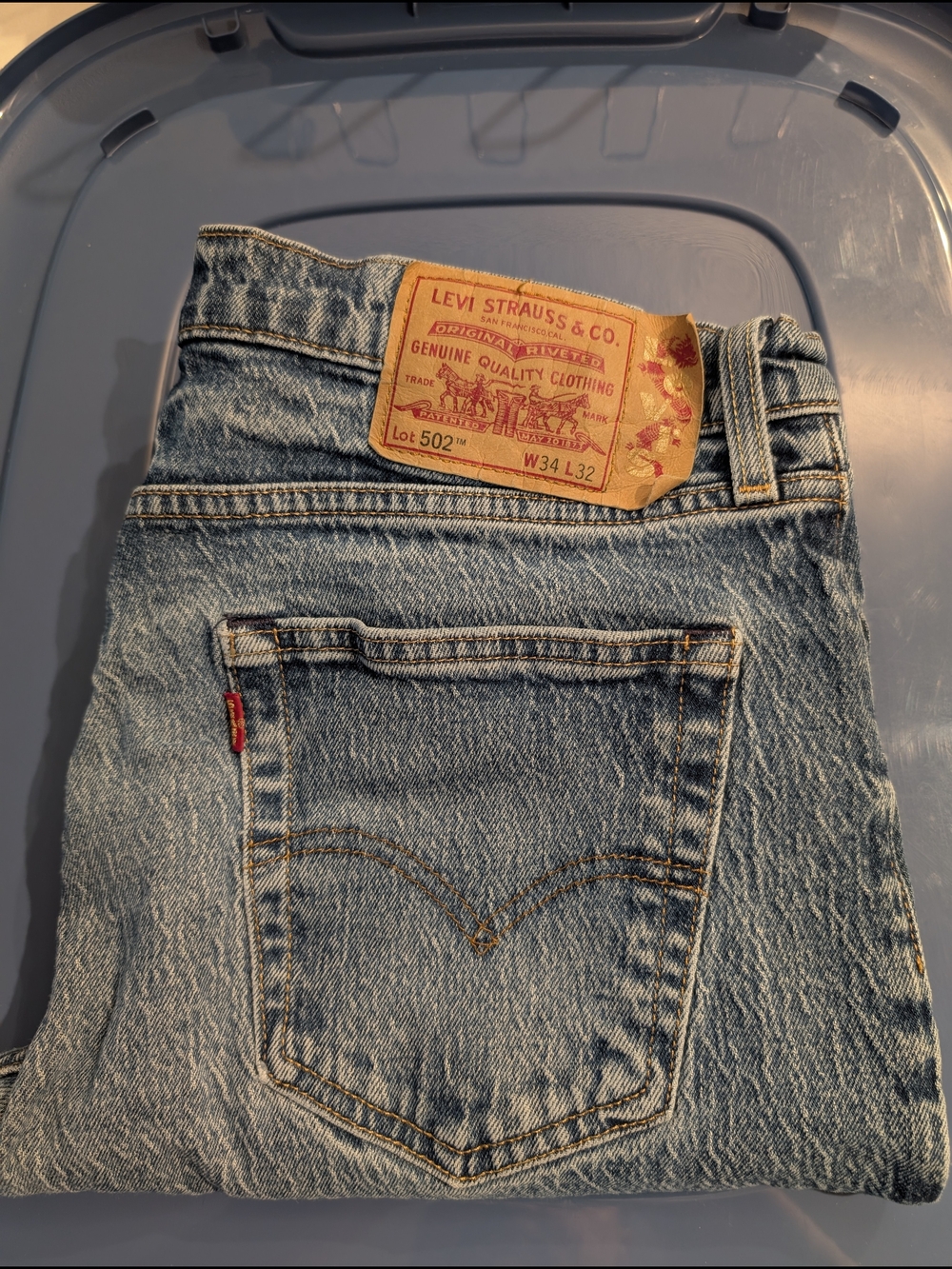 Levi's 502 Women’s Light Blue Jeans - Classic Fit W34 L32